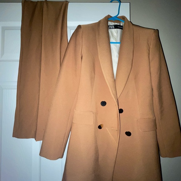 ZARA SUIT SET - blazer and matching pants S & XS - Picture 8 of 13